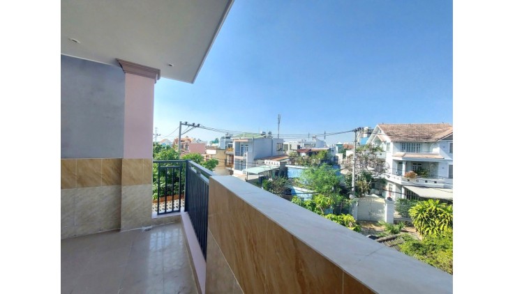 Bán Nhà Lô Góc Mặt Tiền KD Đỉnh 150m2_6*21 Gần Vincom Lê Văn Việt Thủ Đức Tăng Nhơn Phú B Chỉ 12.2 tỷ